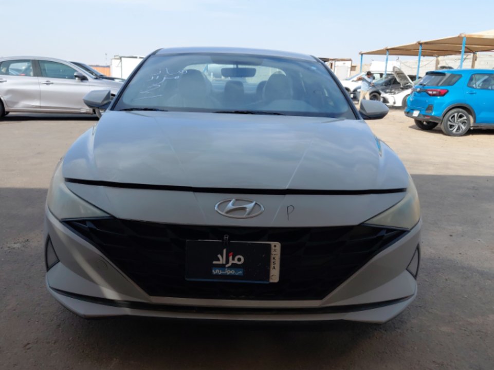 هيونداي إلنترا GL 2023