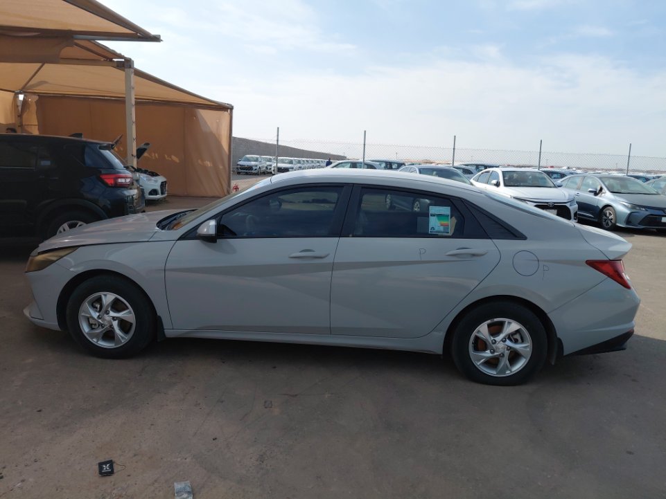 Hyundai Elantra GL 2023 image