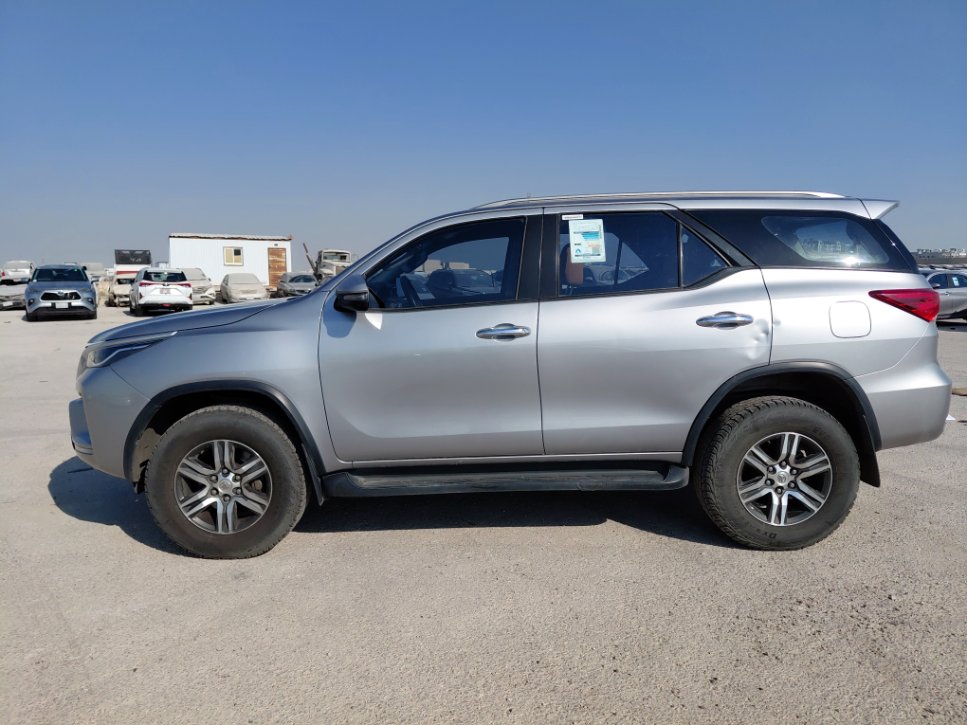 تويوتا فورتشنر GX2 SPORTS UTILITY  2022 image