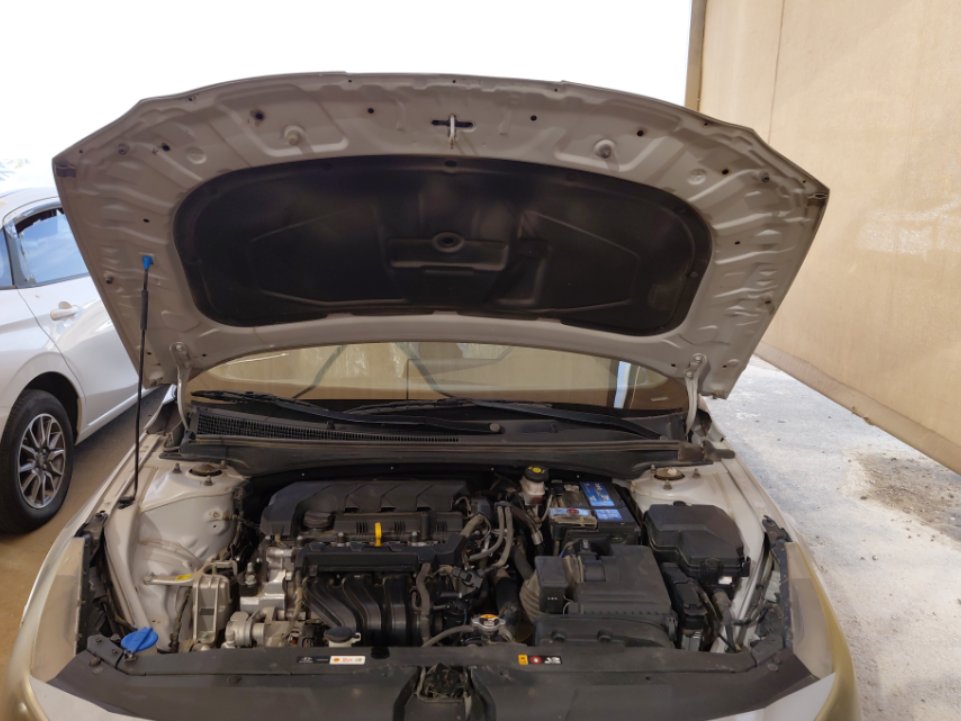 Hyundai Elantra GL 2023 image