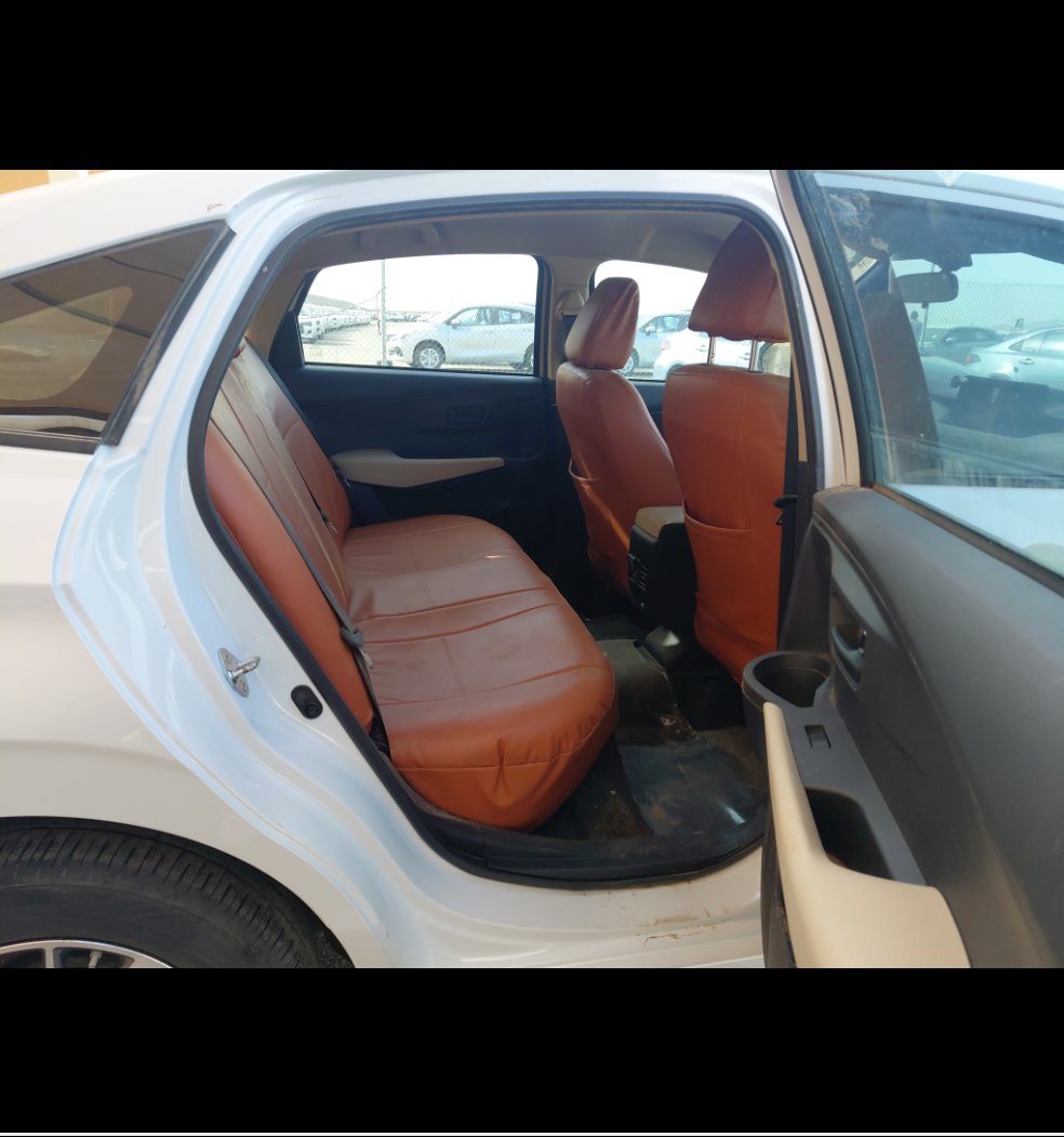 تويوتا يارس SD Y 2024 image