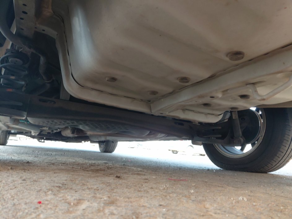 تويوتا يارس SD Y 2024 image