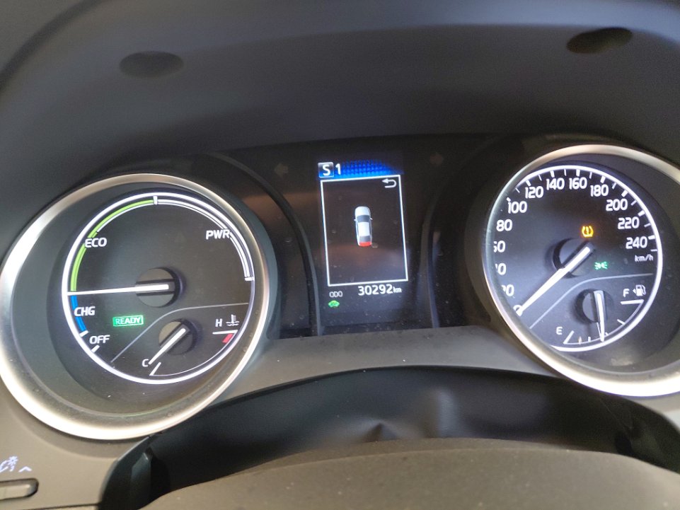 Toyota Camry GLE HEV  2024 image