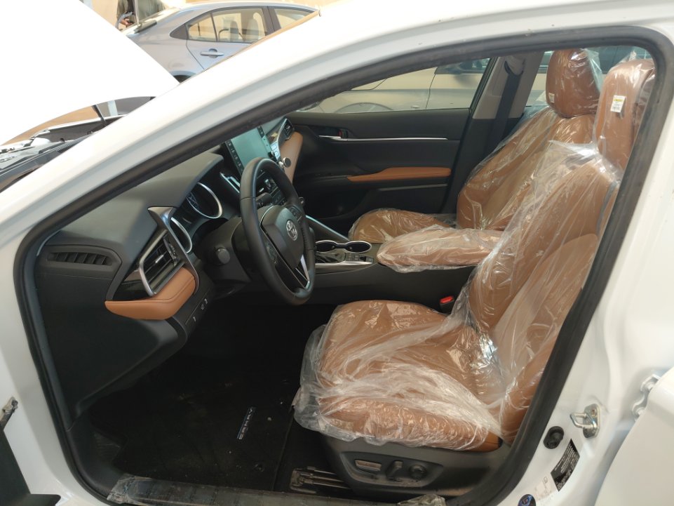 Toyota Camry GLE HEV  2024 image