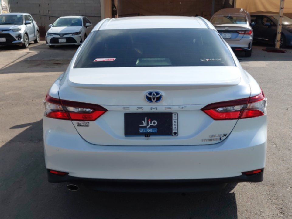 Toyota Camry GLE HEV  2024 image