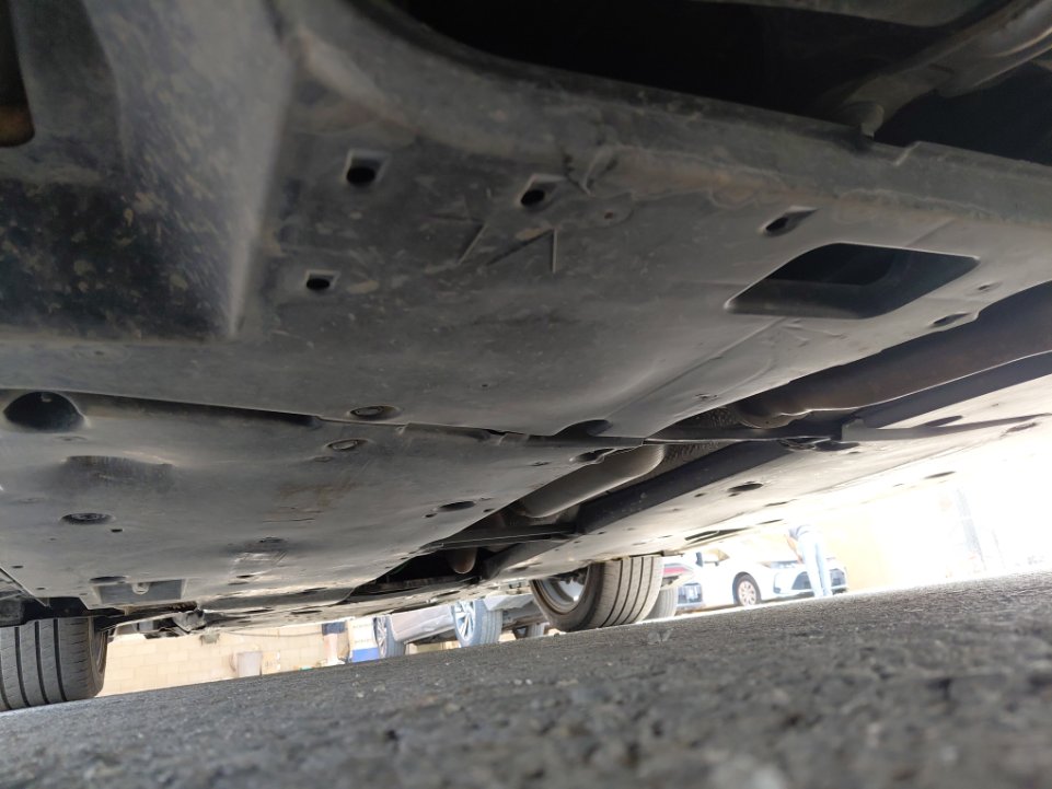 Toyota Camry GLE HEV  2024 image