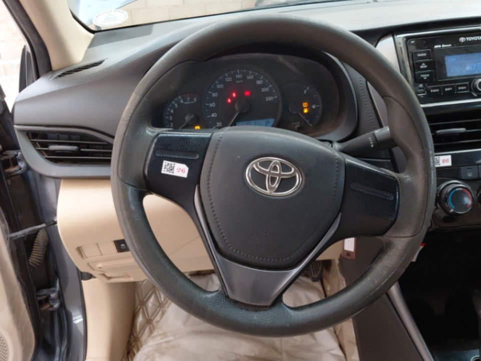 تويوتا يارس SD Y FLT 2021 image