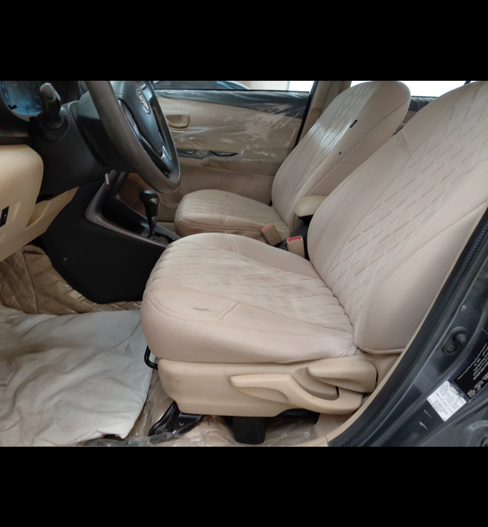 تويوتا يارس SD Y FLT 2021 image