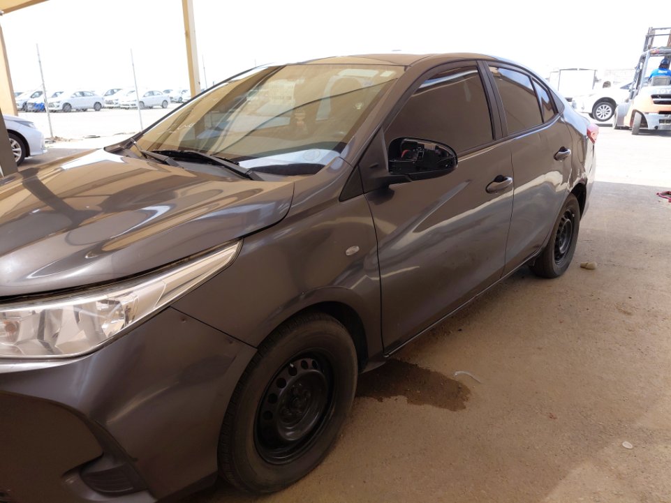 تويوتا يارس SD Y FLT 2021 image