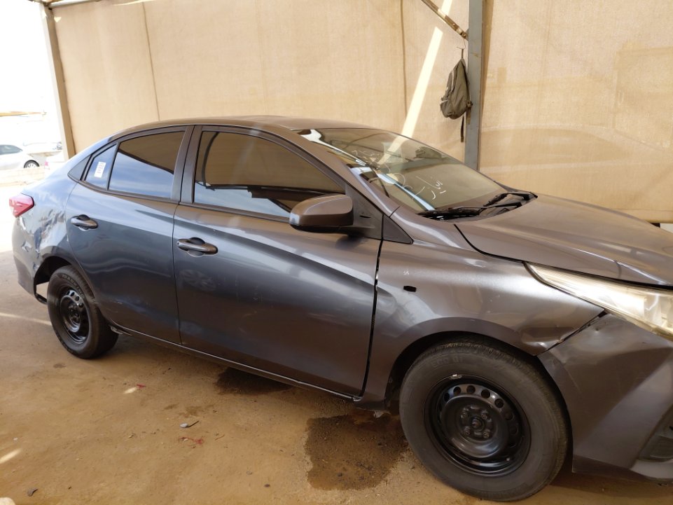 تويوتا يارس SD Y FLT 2021 image