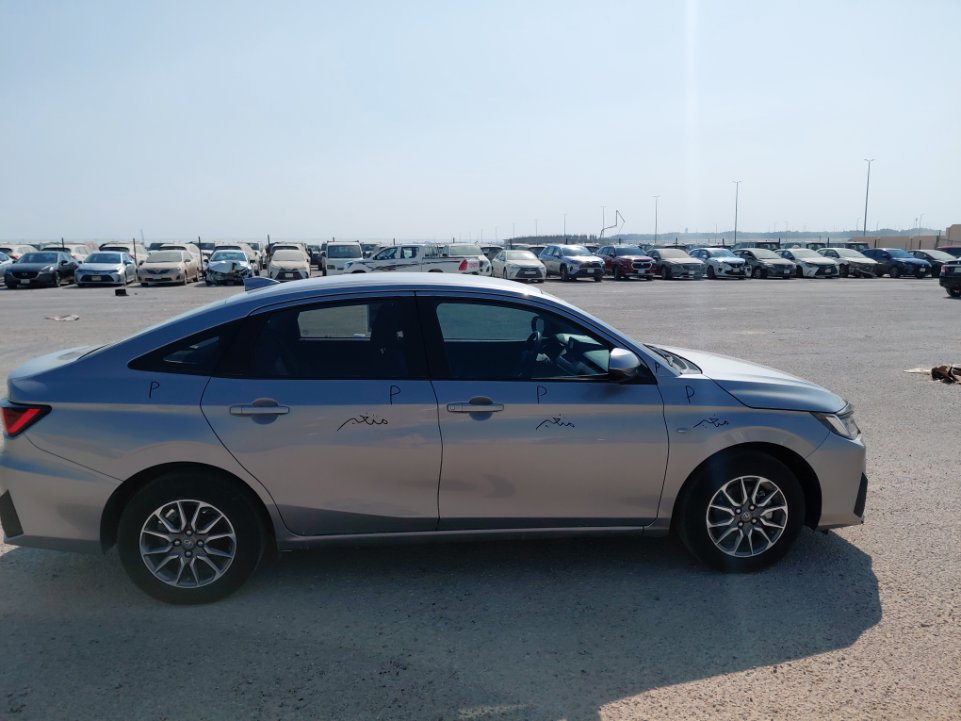 تويوتا يارس SD Y  2023 image