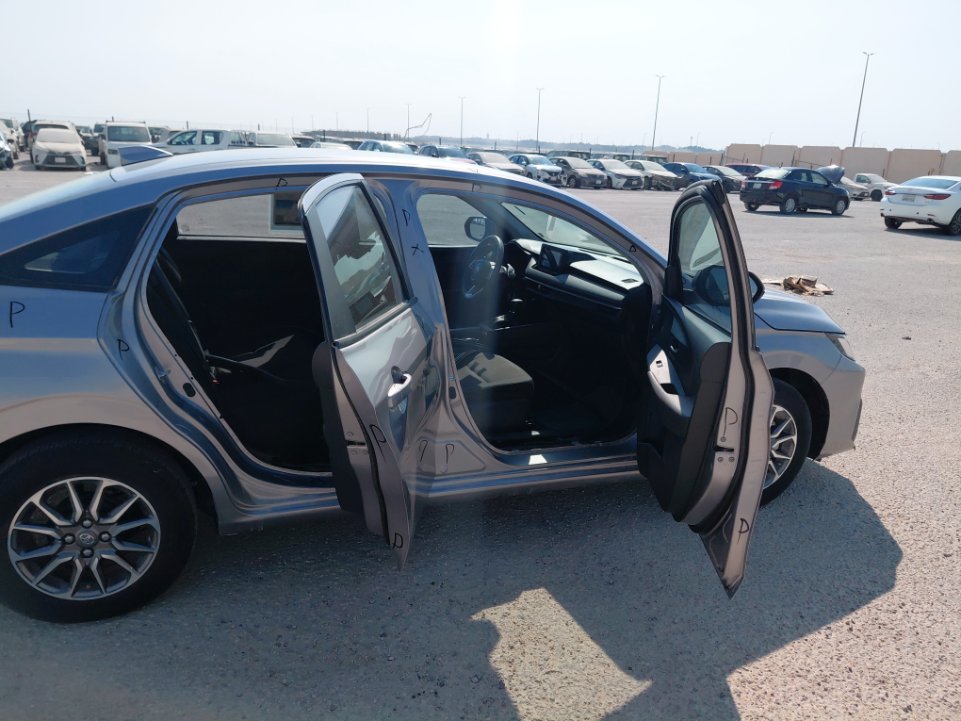 تويوتا يارس SD Y  2023 image