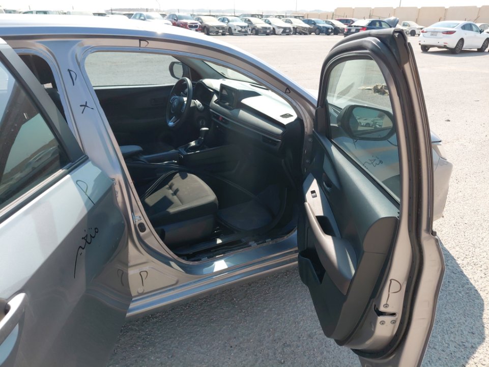 تويوتا يارس SD Y  2023 image