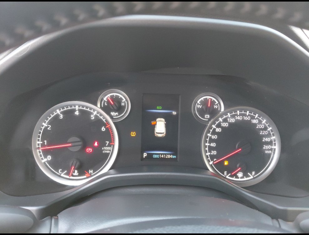 Toyota Land Cruiser GX-R 2023 image