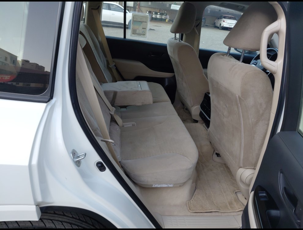 Toyota Land Cruiser GX-R 2023 image