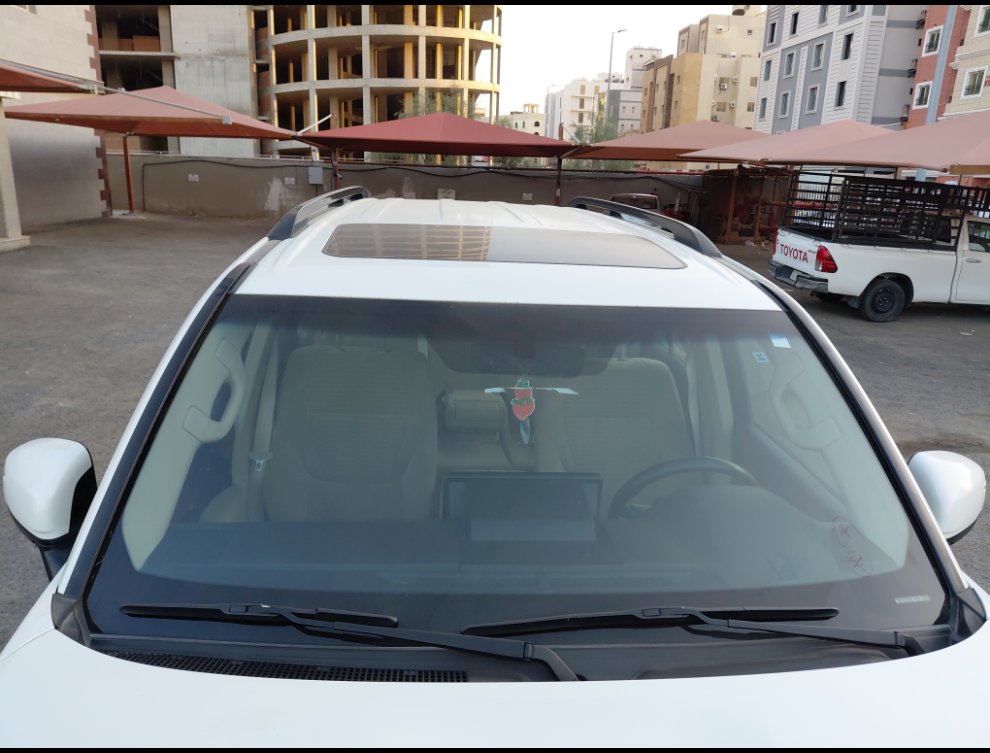 Toyota Land Cruiser GX-R 2023 image