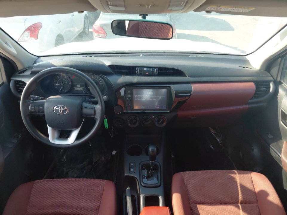 Toyota Hilux 4x4 2021 image