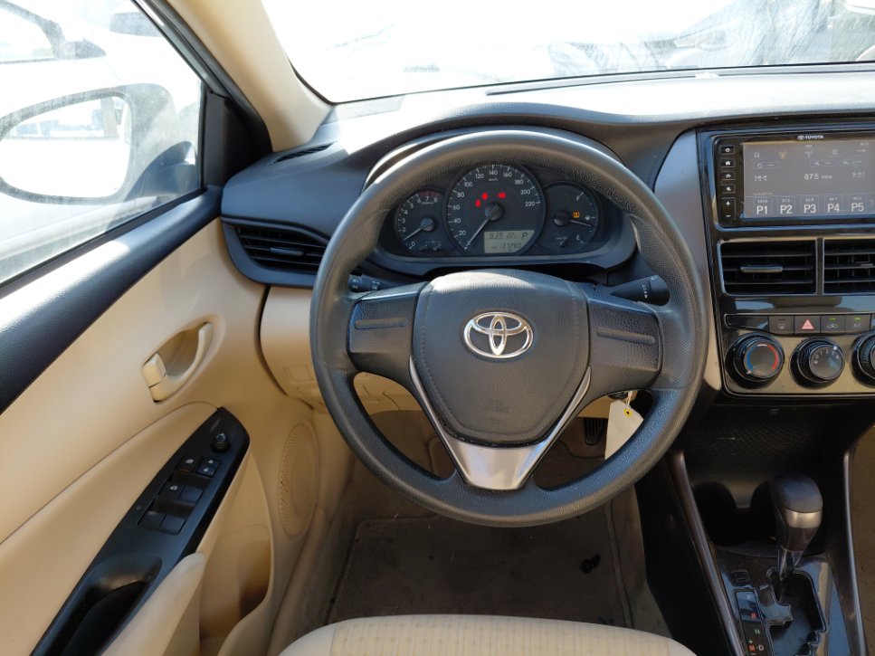 تويوتا يارس  2022 image