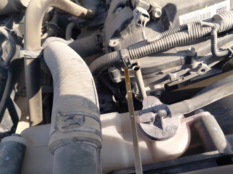 Toyota Hilux 4x4 2021 image