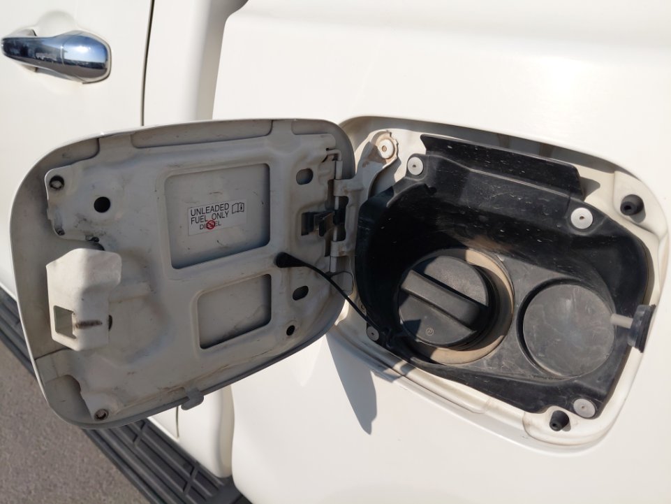 Toyota Hilux 4x4 2021 image