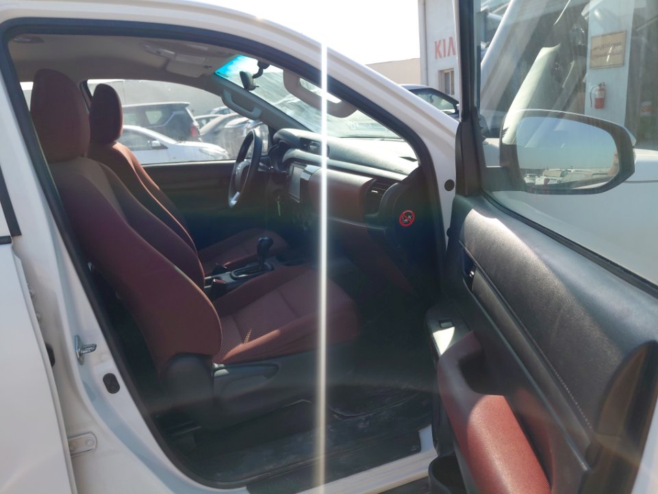 Toyota Hilux 4x4 2021 image