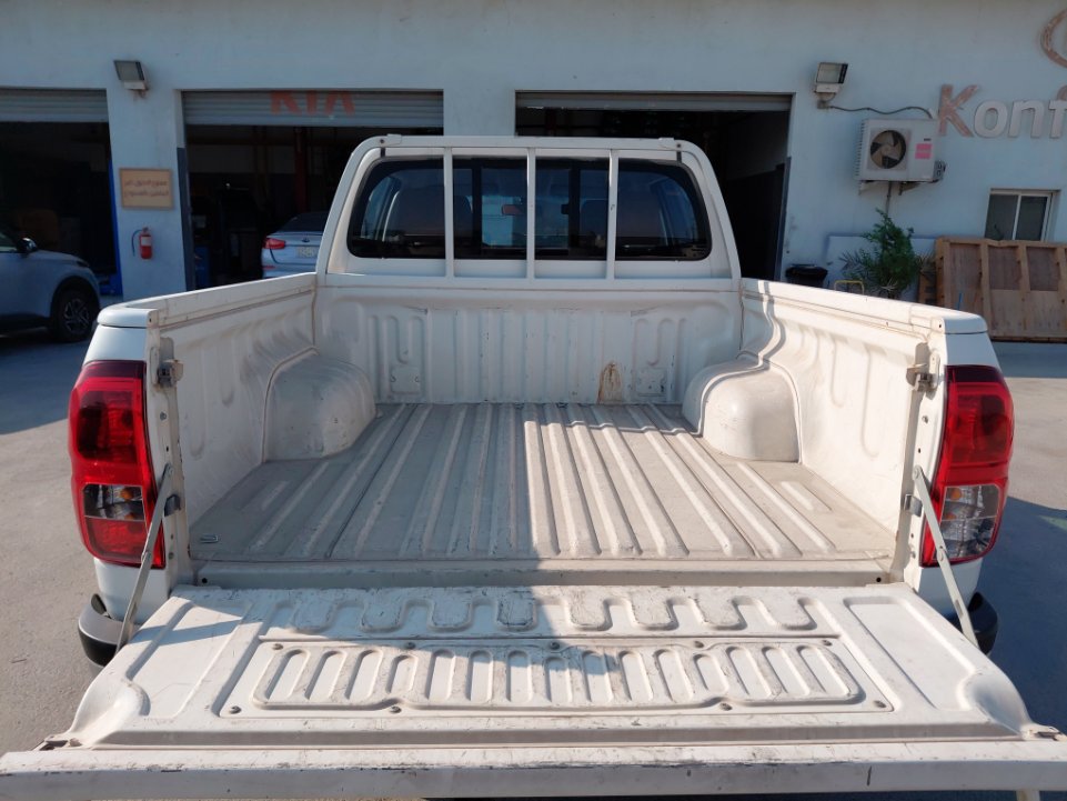 Toyota Hilux 4x4 2021 image