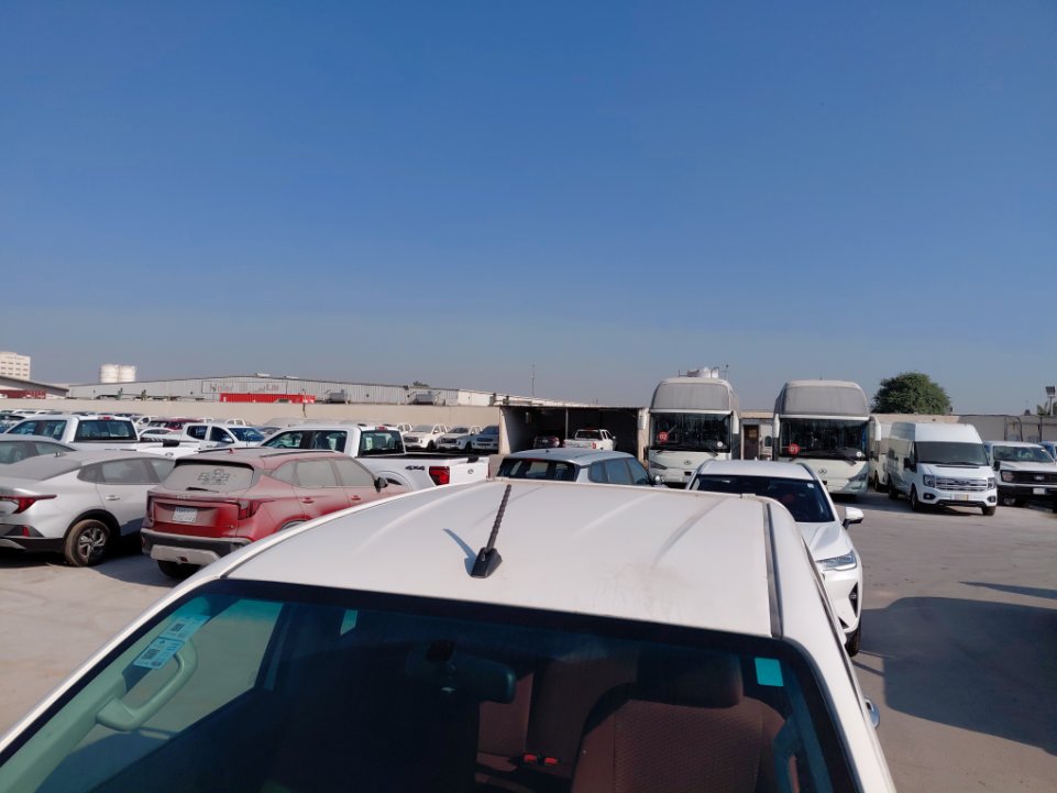 Toyota Hilux 4x4 2021 image