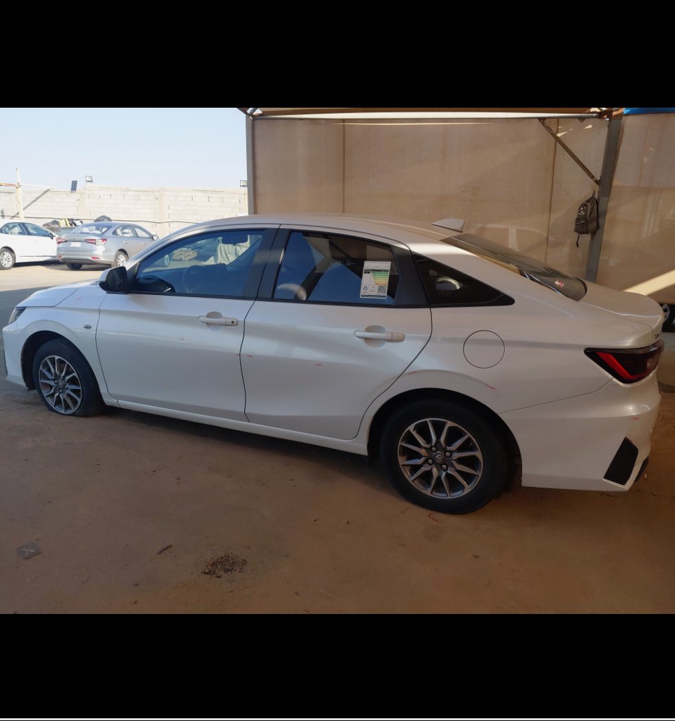 Toyota Yaris SD Y 2023 image