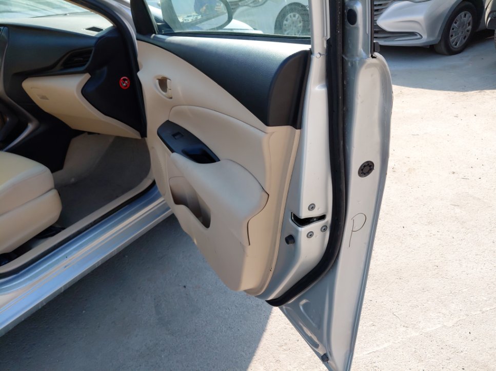 تويوتا يارس  2022 image