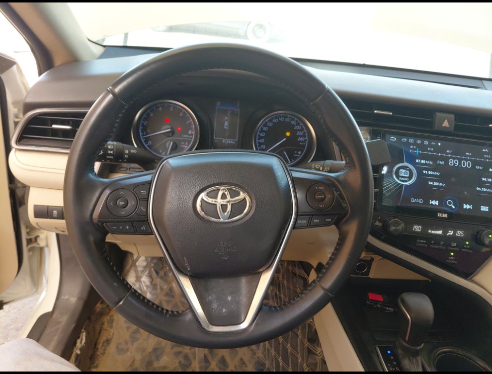 تويوتا كامري GLE 2020 image