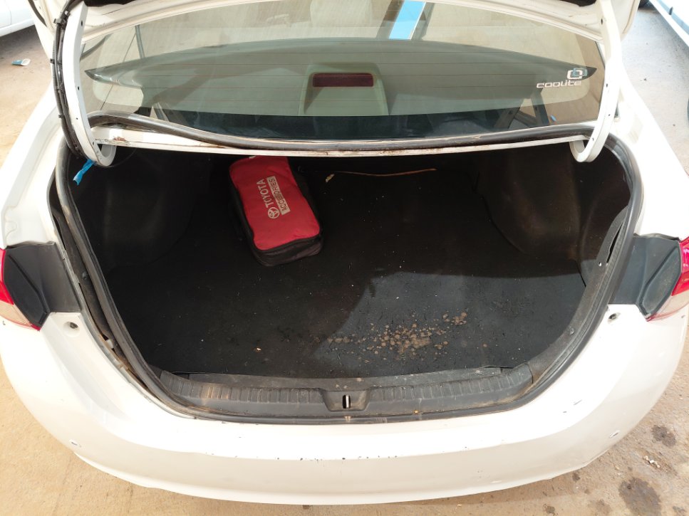 تويوتا يارس SD Y 2022 image