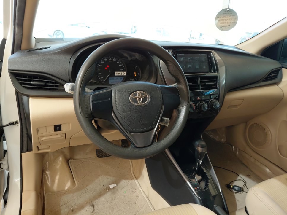 تويوتا يارس SD Y 2022 image