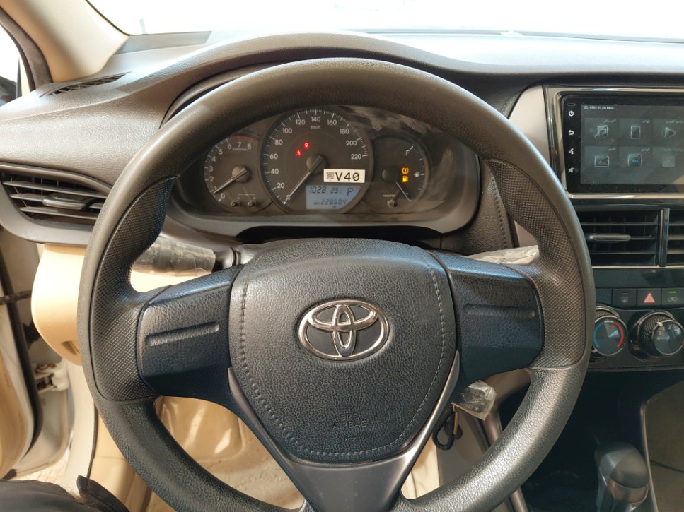 تويوتا يارس SD Y 2022 image