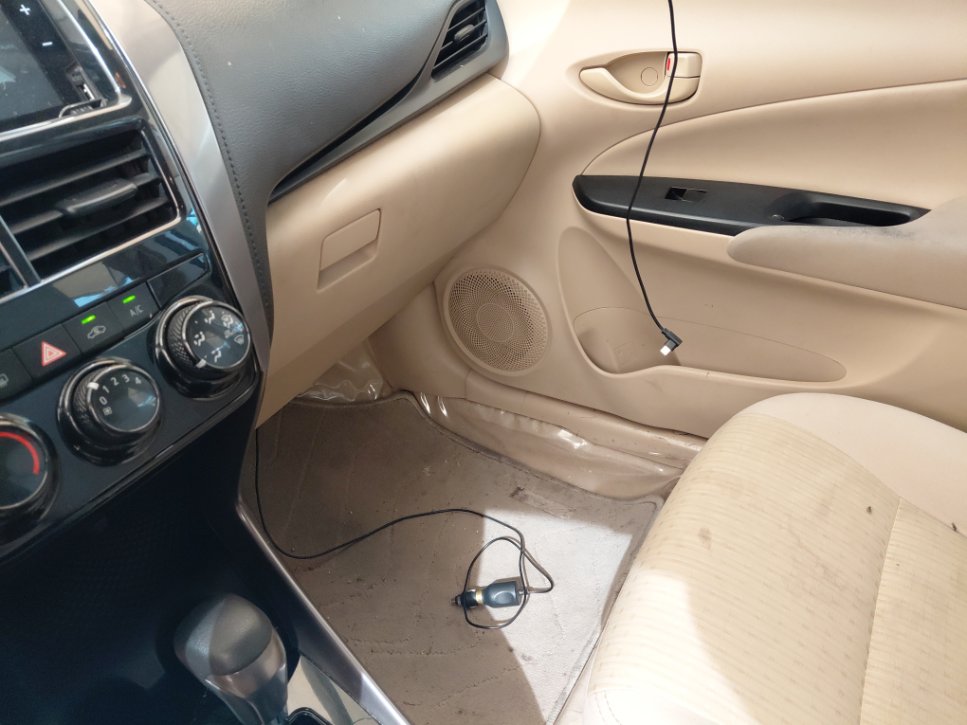 تويوتا يارس SD Y 2022 image