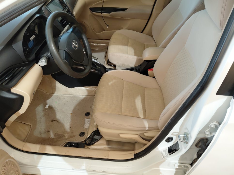 تويوتا يارس SD Y 2022 image