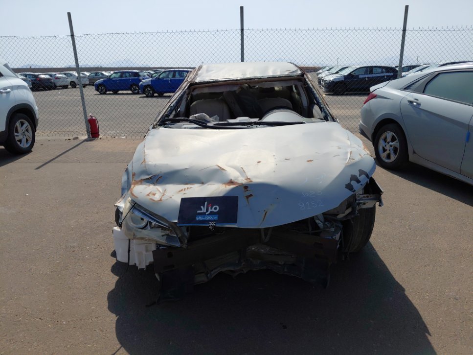 تويوتا كامري GL STD 2017