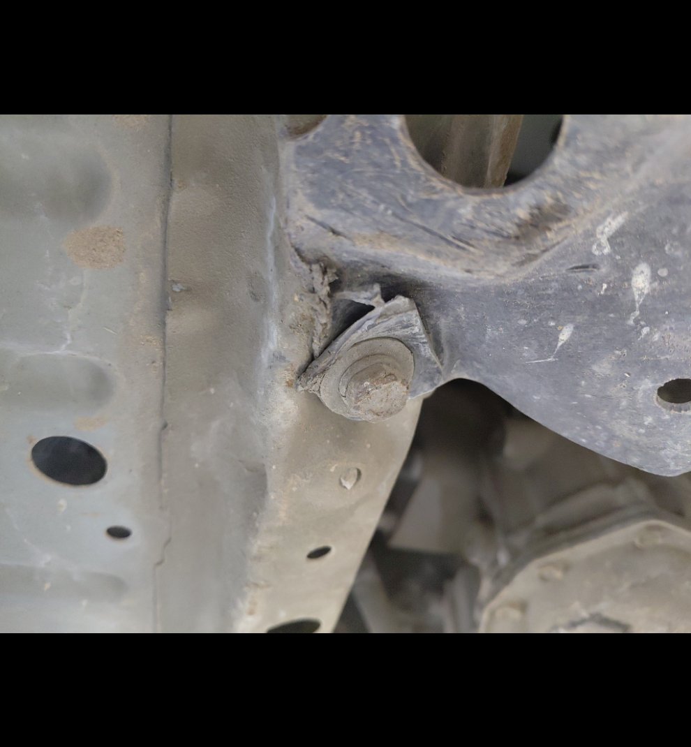 ميتسوبيشي أتراج GL 2020 image