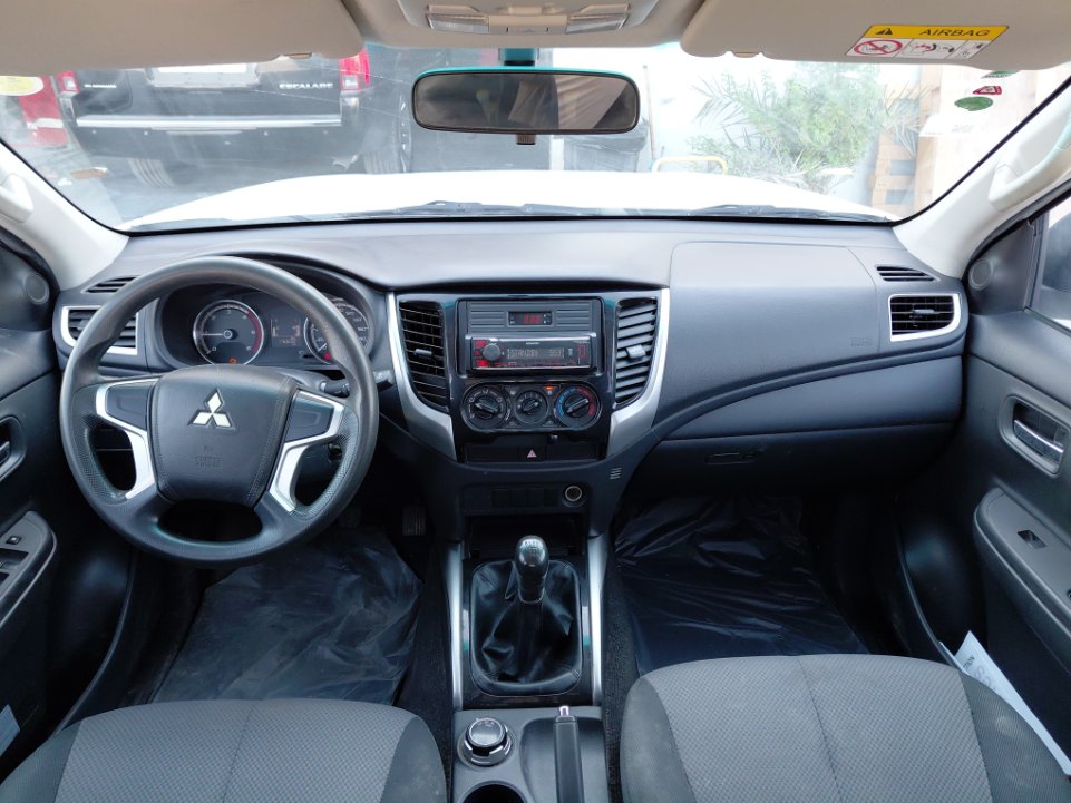 Mitsubishi L200 4x4  2022 image