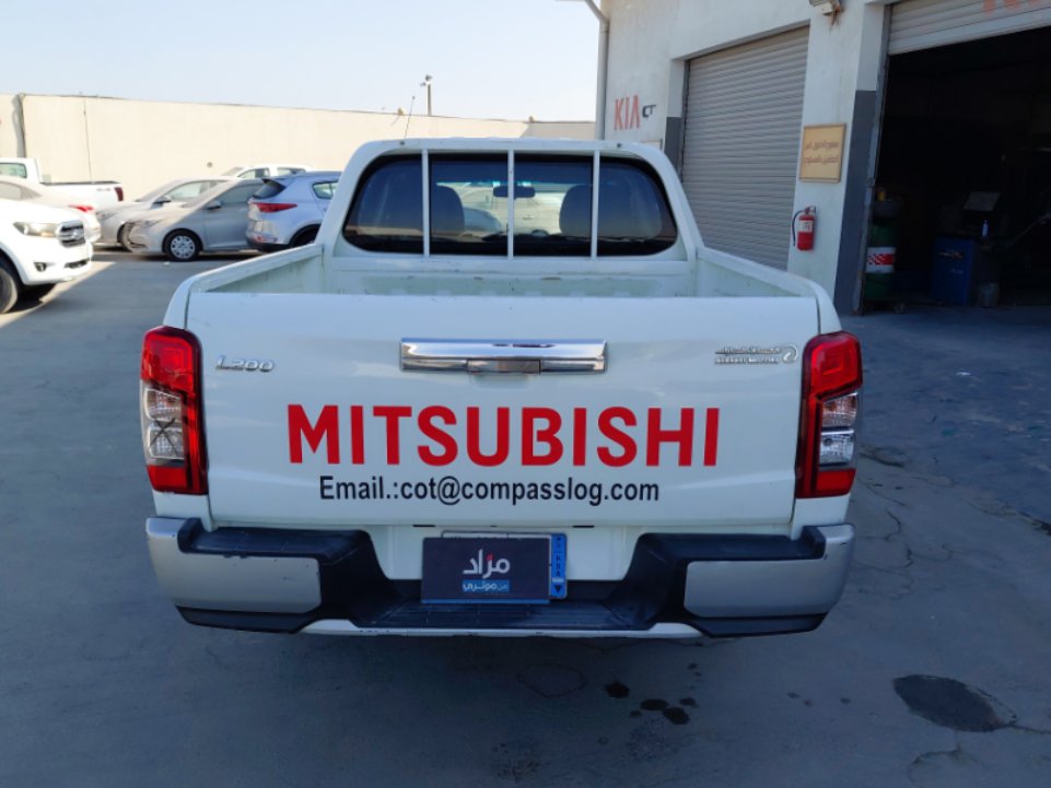 Mitsubishi L200 4x4  2022 image