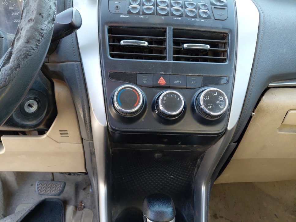 Toyota Yaris Y FLT  2020 image