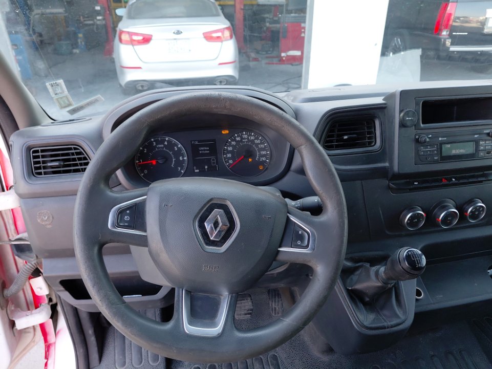 Renault Master  2023 image