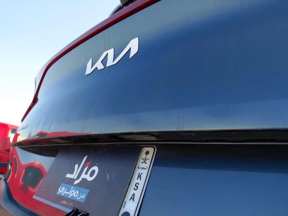 KIA Carens LX FWD  2023 image