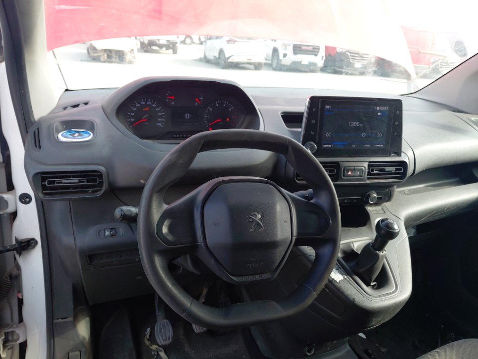 Peugeot  Partner  2023 image