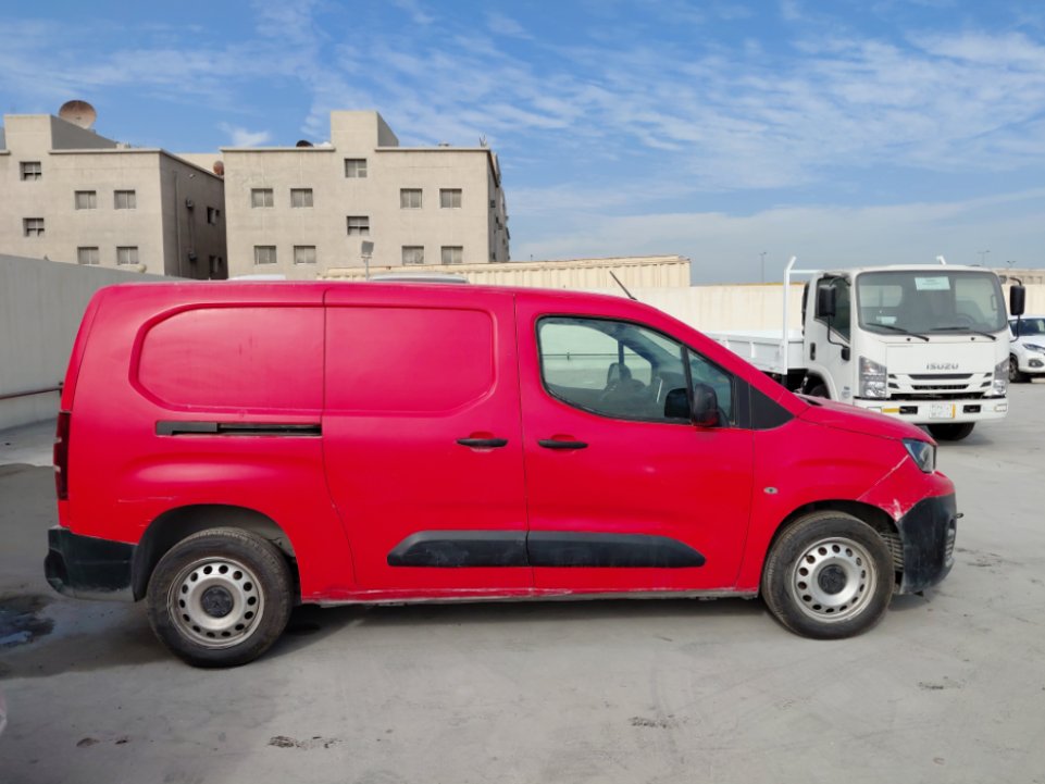 Peugeot  Partner  2023 image