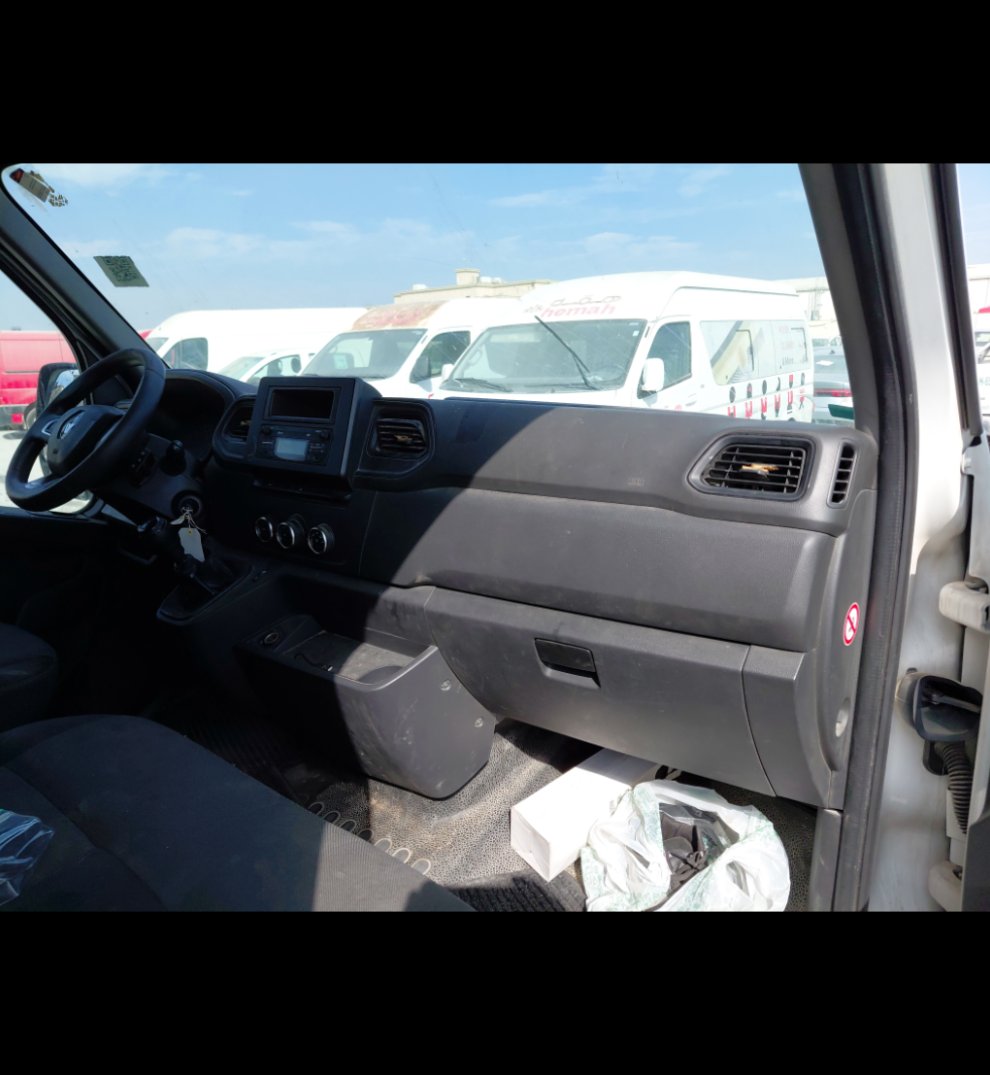 Renault Master  2021 image