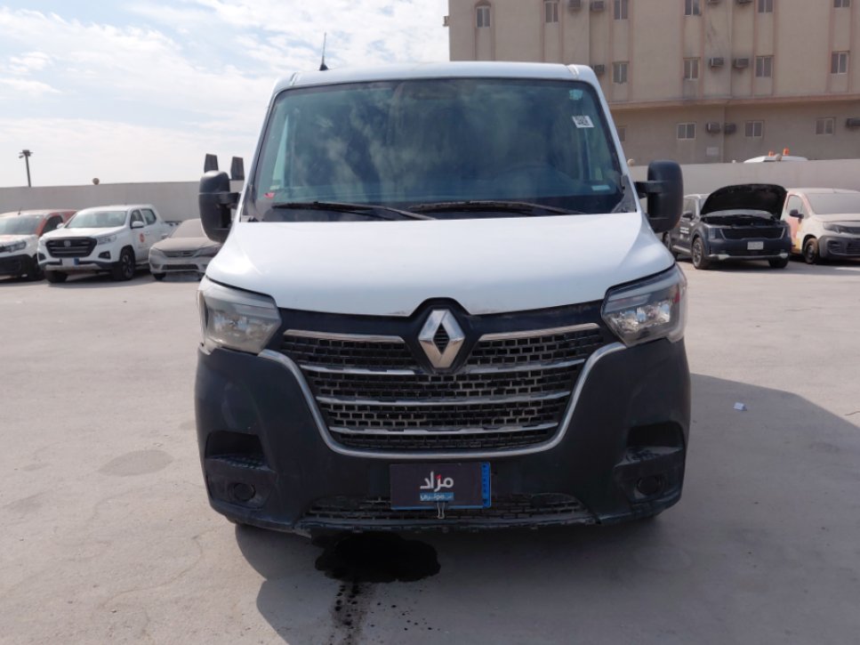 رينو ماستر  2021