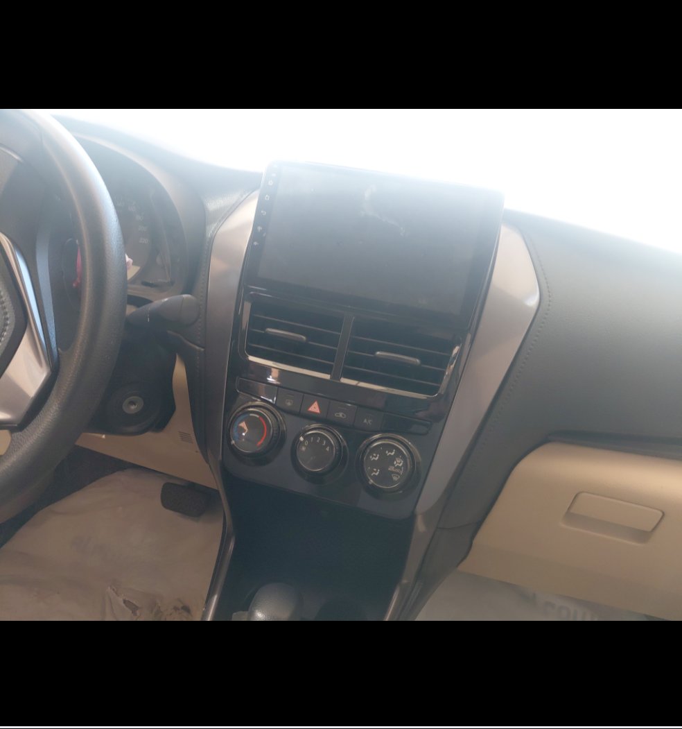 Toyota Yaris SD Y 2022 image