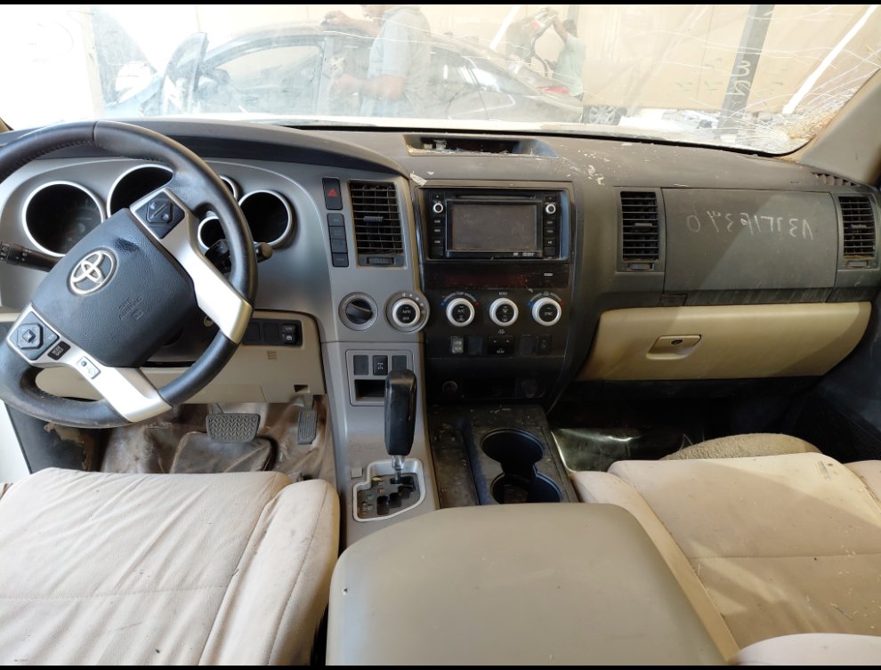 Toyota Sequoia SR5 M/R 2015 image