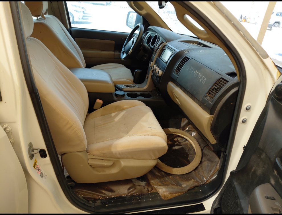 Toyota Sequoia SR5 M/R 2015 image