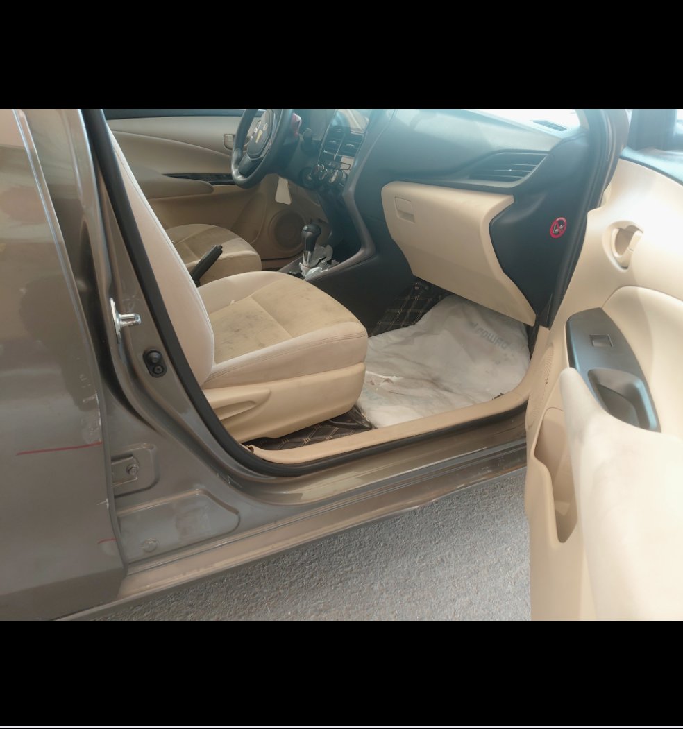 Toyota Yaris SD Y 2022 image